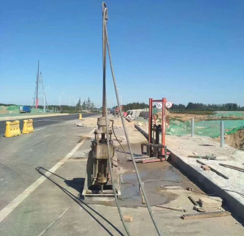 城中公路高聚物注浆加固